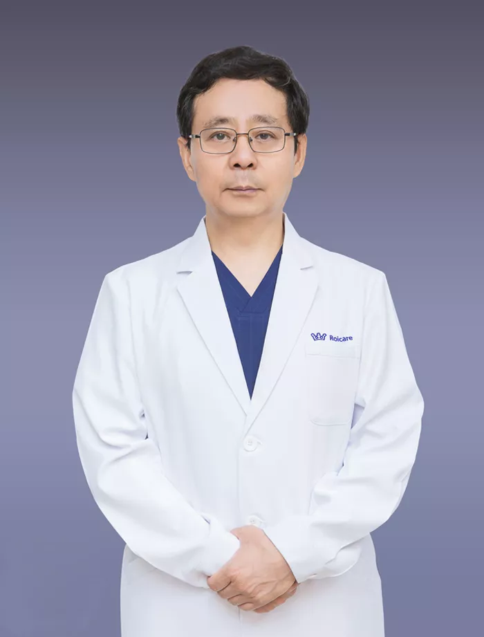 潘伯臣